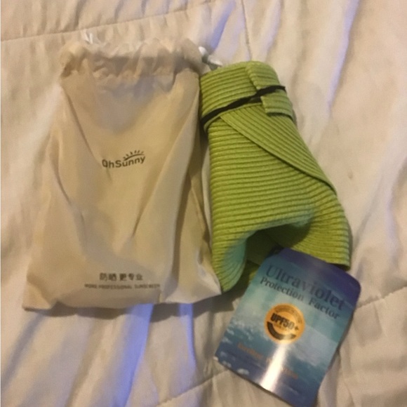 Oh Sunny green visor hat with carry on bag NWT - Picture 3 of 8